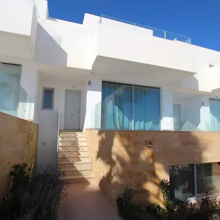 Holiday home 4 Bed Residential Palm Beach C5 Fuengirola