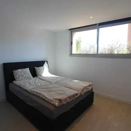 4 Bed Residential Palm Beach C5 Holiday home *